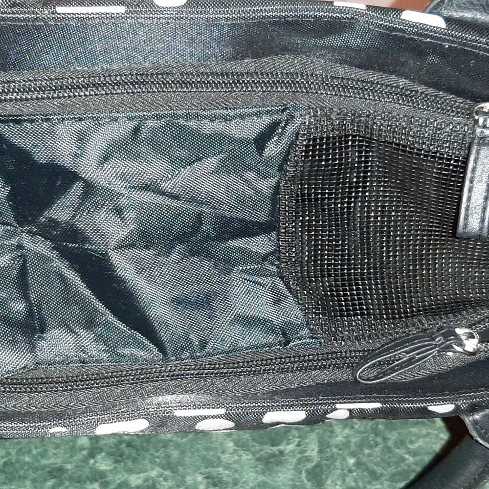 🐕Pet Carrier- Like New❣🐕🐱
